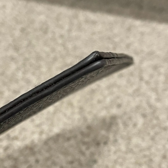 NWOT Darcy Marks London Black Leather Wristlet - Picture 6 of 10